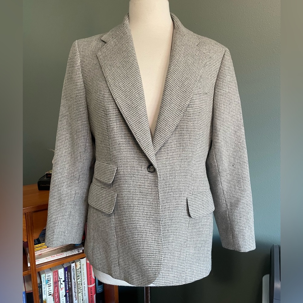 Vintage Gray Check Blazer in Pristine Condition
